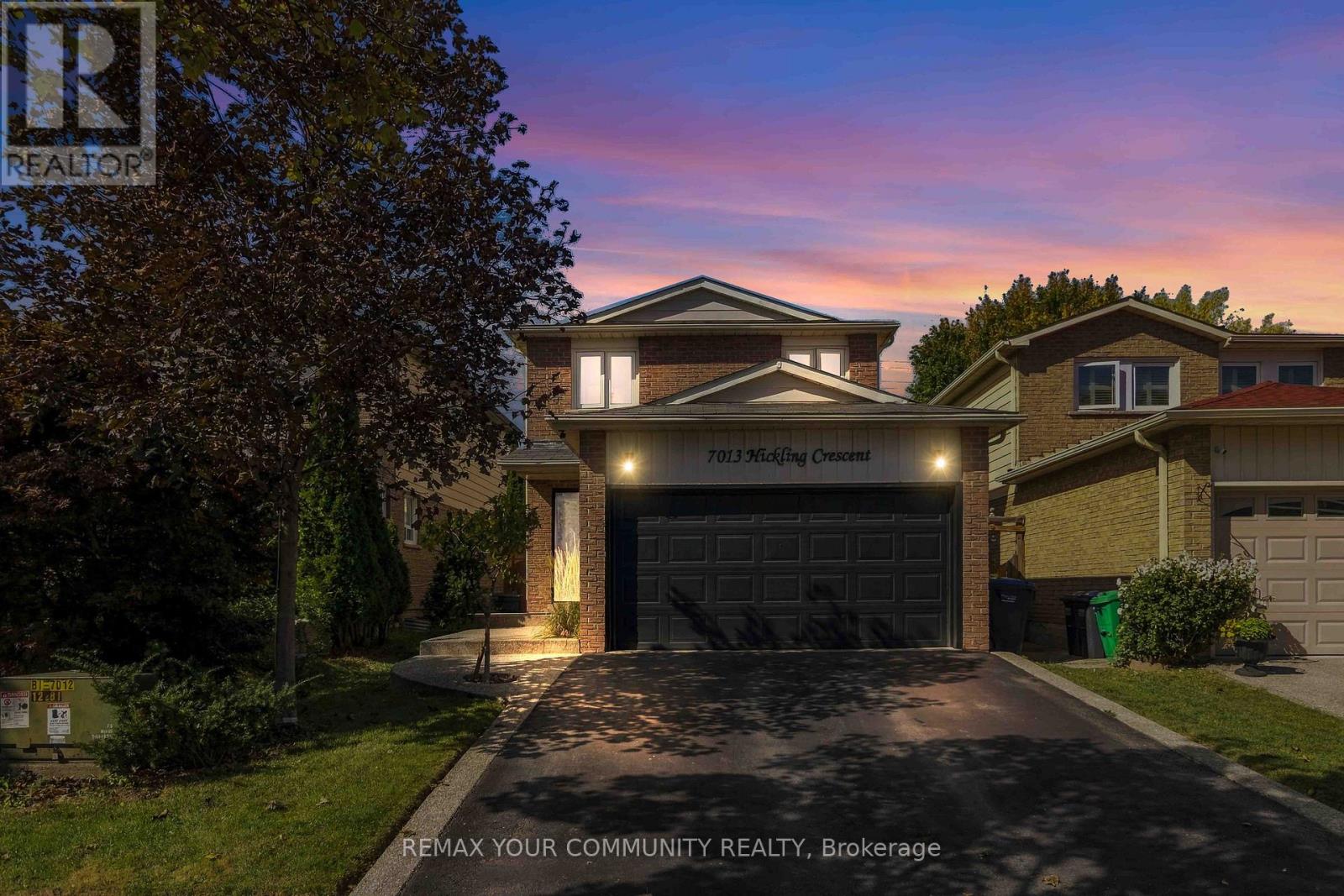 7013 Hickling Crescent, Mississauga, ON