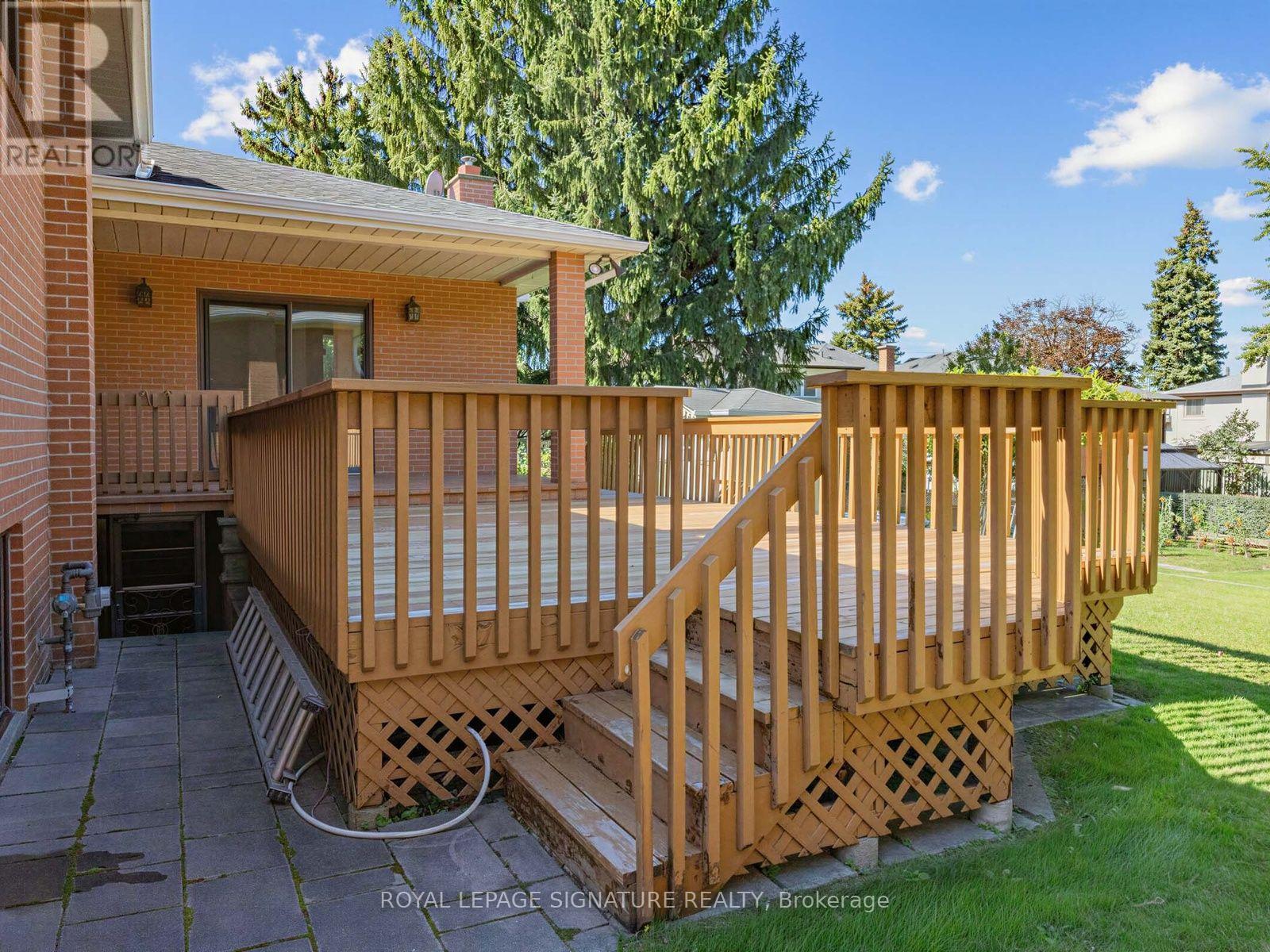 39 Buxton Road, Toronto, ON photo 38