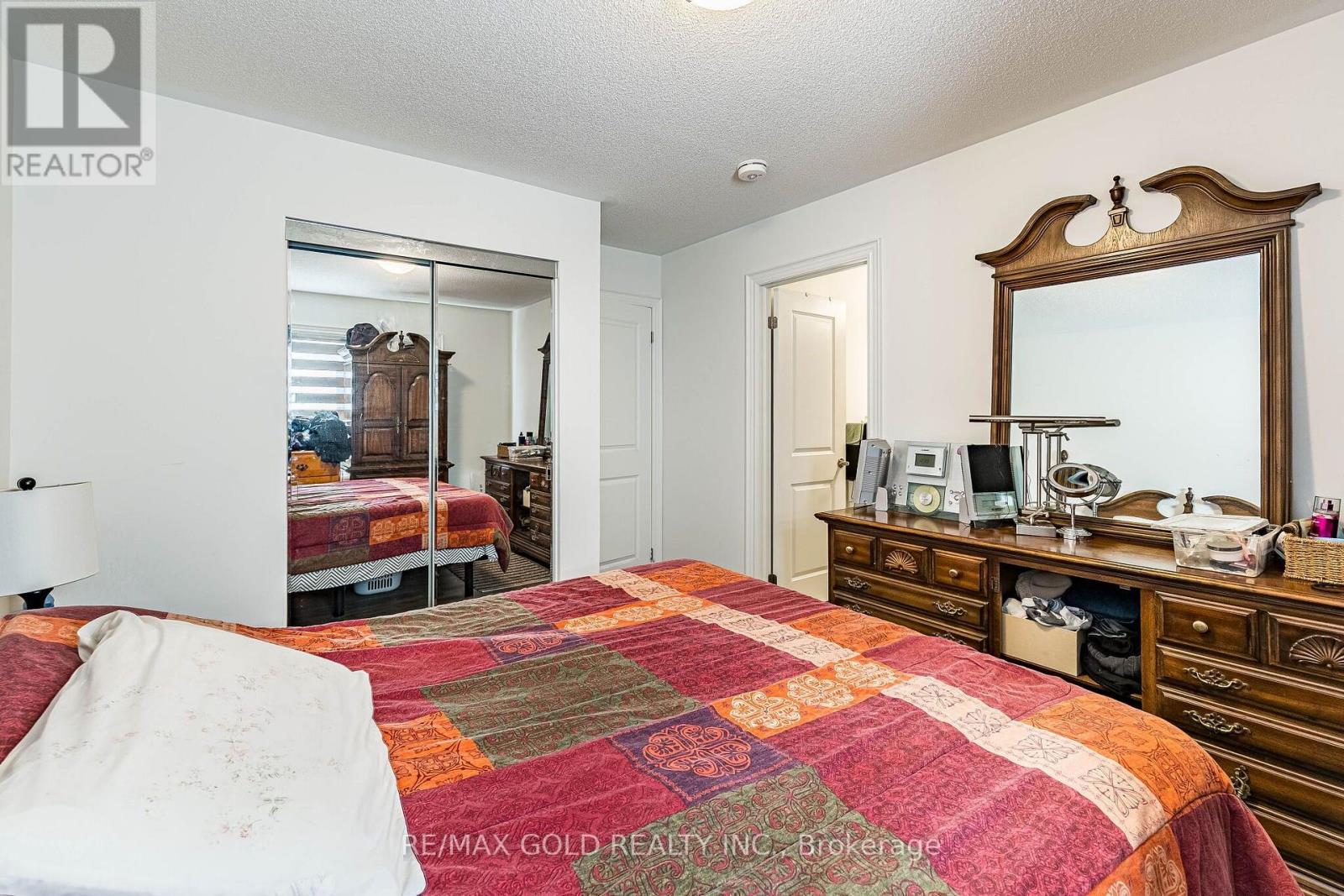 13 Keppel Circle, Brampton, ON photo 30