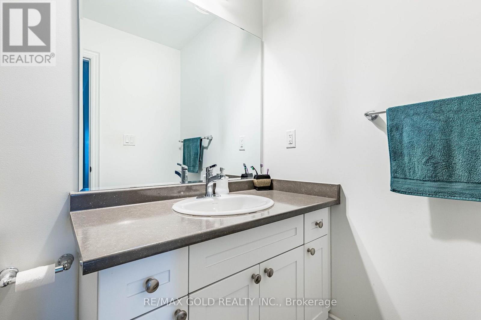 13 Keppel Circle, Brampton, ON photo 39