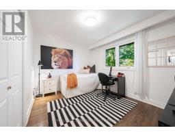 3510 Burningelm Crescent, Mississauga, ON L4Y3L1 Photo 14