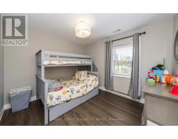 1 Kenmanor Boulevard, Toronto, ON M1W1R4 Photo 27