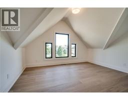 24 Royce Avenue, Stoney Creek, ON L8G3B5 Photo 37