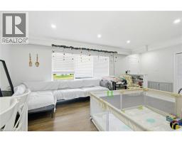 Dining room - 6562 Glengate Street Unit# Upper, Niagara Falls, ON L2E5S7 Photo 6