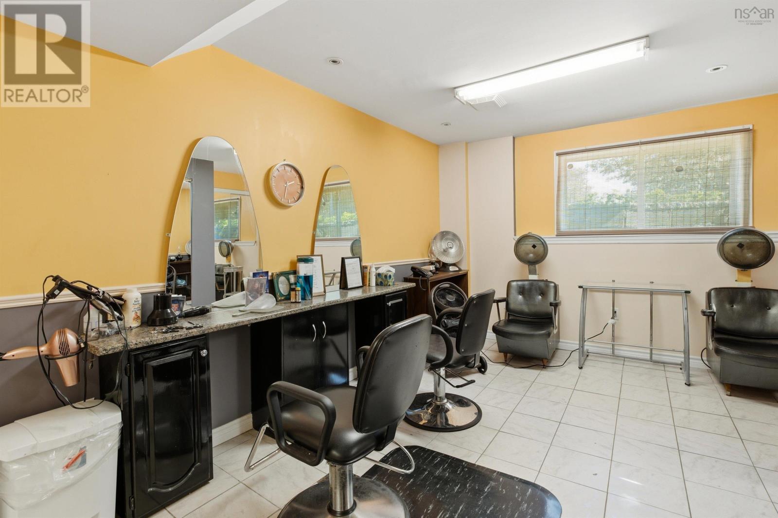 3360 St Andrews Avenue - 24