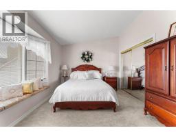 5302 61 Street Close, Camrose, AB T4V4H9 Photo 29