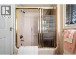 5302 61 Street Close, Camrose, AB T4V4H9 Photo 35