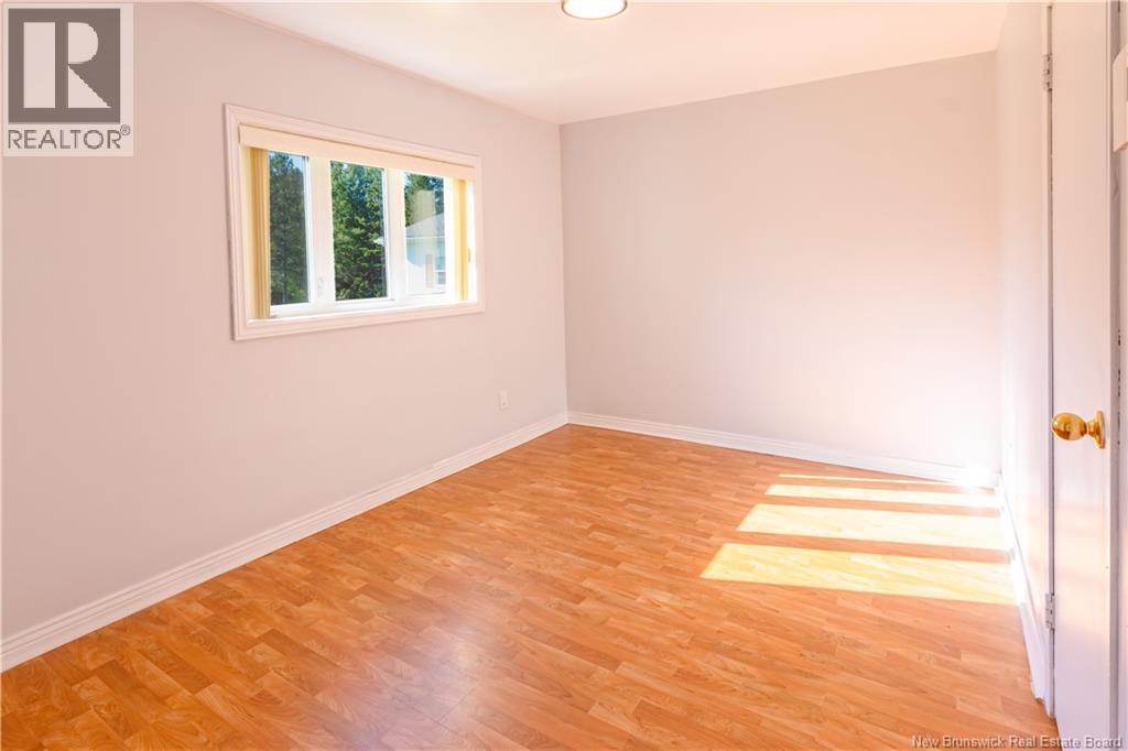 3441 Centenaire Street - 16