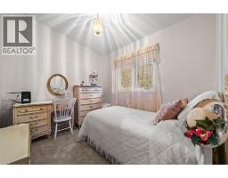 5302 61 Street Close, Camrose, AB T4V4H9 Photo 31