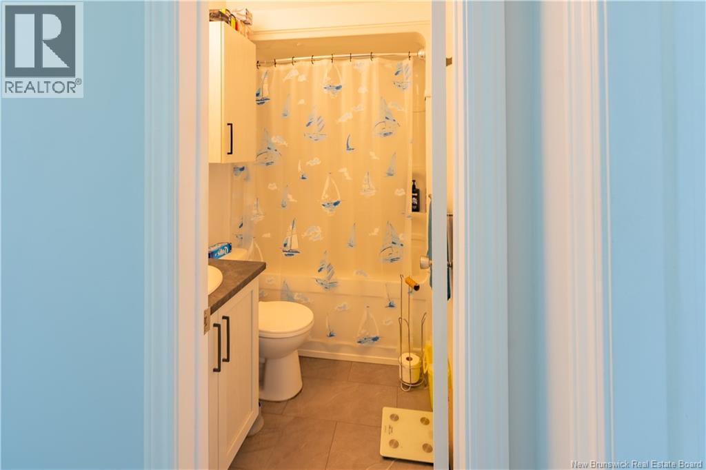 3441 Centenaire Street - 21