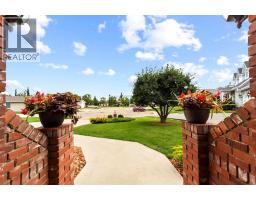 5302 61 Street Close, Camrose, AB T4V4H9 Photo 47
