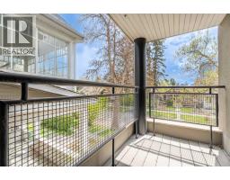 216 4 Avenue NE - photo 33