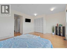 216 4 Avenue NE - photo 26