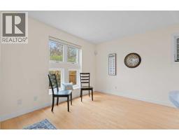 216 4 Avenue NE - photo 20