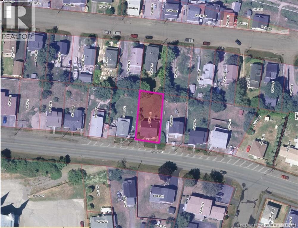 333 Victoria Street - 23