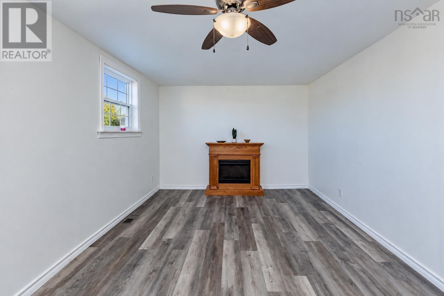 142 Maloney Street - Image 5