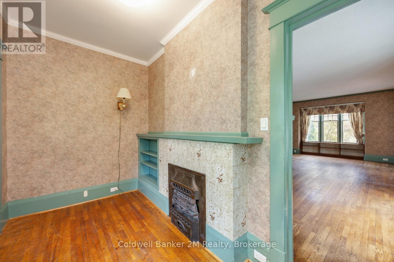 408 Simcoe Street North, Oshawa, ON photo 15