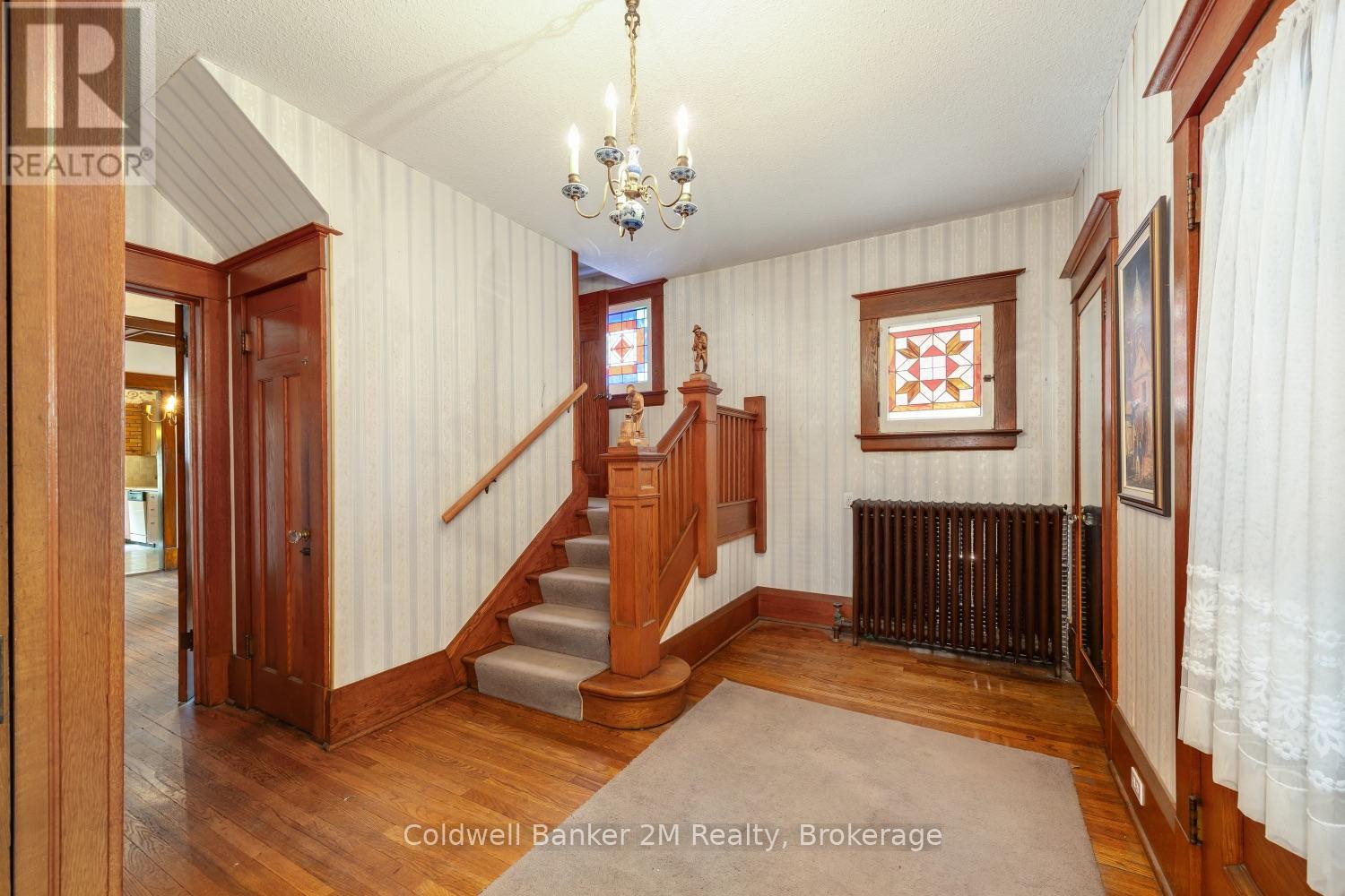 408 Simcoe Street North, Oshawa, ON photo 4