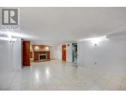 408 Simcoe Street N, Oshawa, ON L1G4T6 Photo 40
