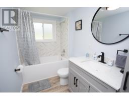 105 Victoria Drive, Kawartha Lakes, ON K0M1G0 Photo 22