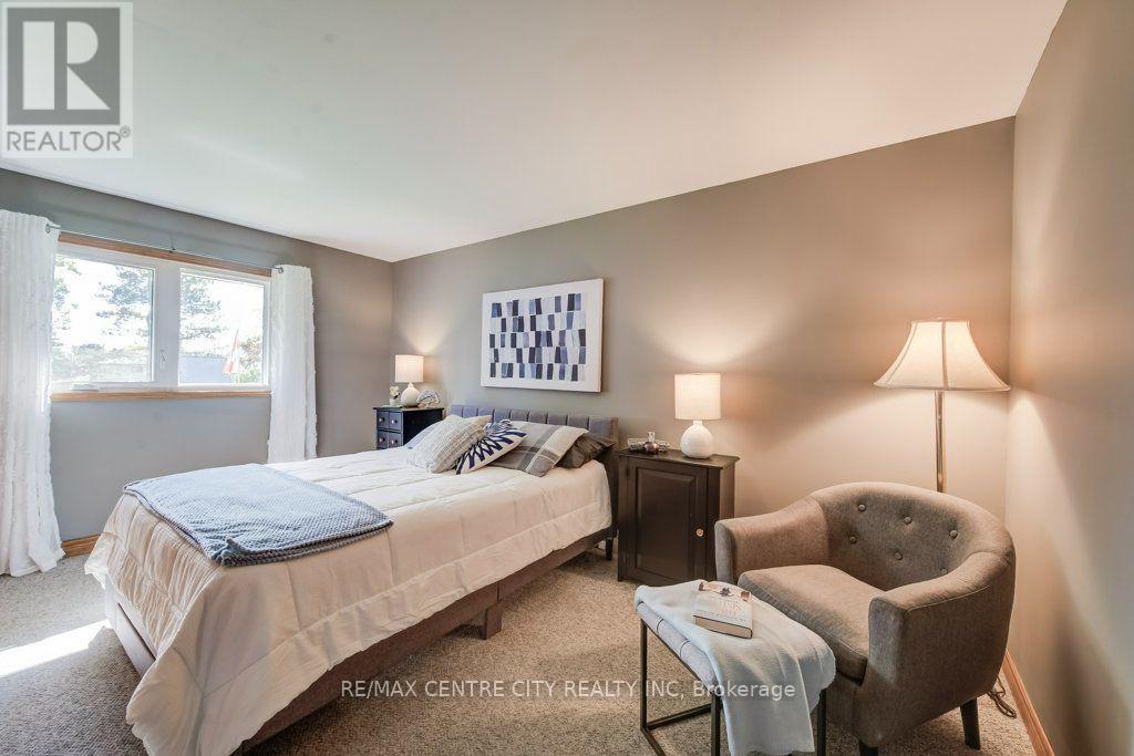 280 HOPE STREET E - Image 25
