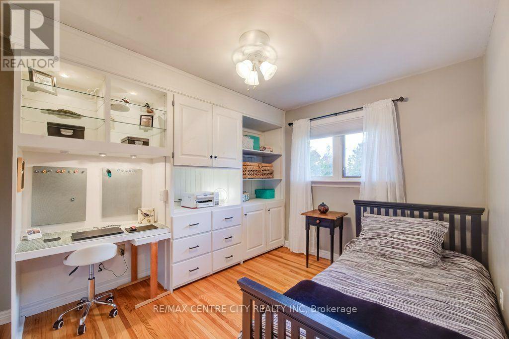 280 HOPE STREET E - 26