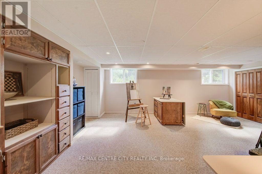 280 HOPE STREET E - 33