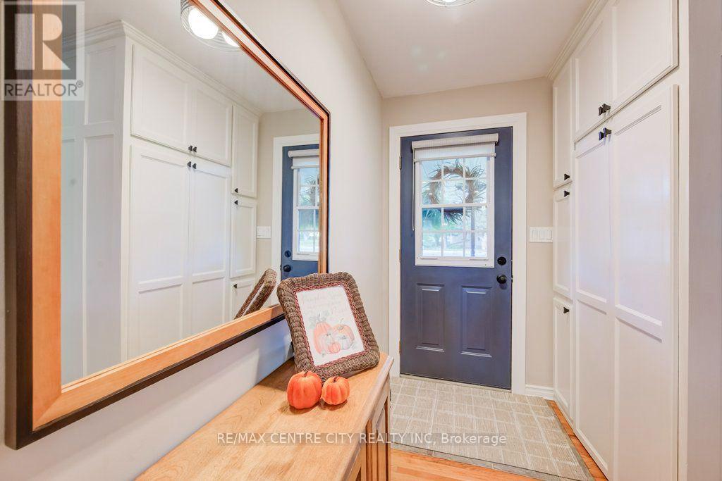 280 HOPE STREET E - 5