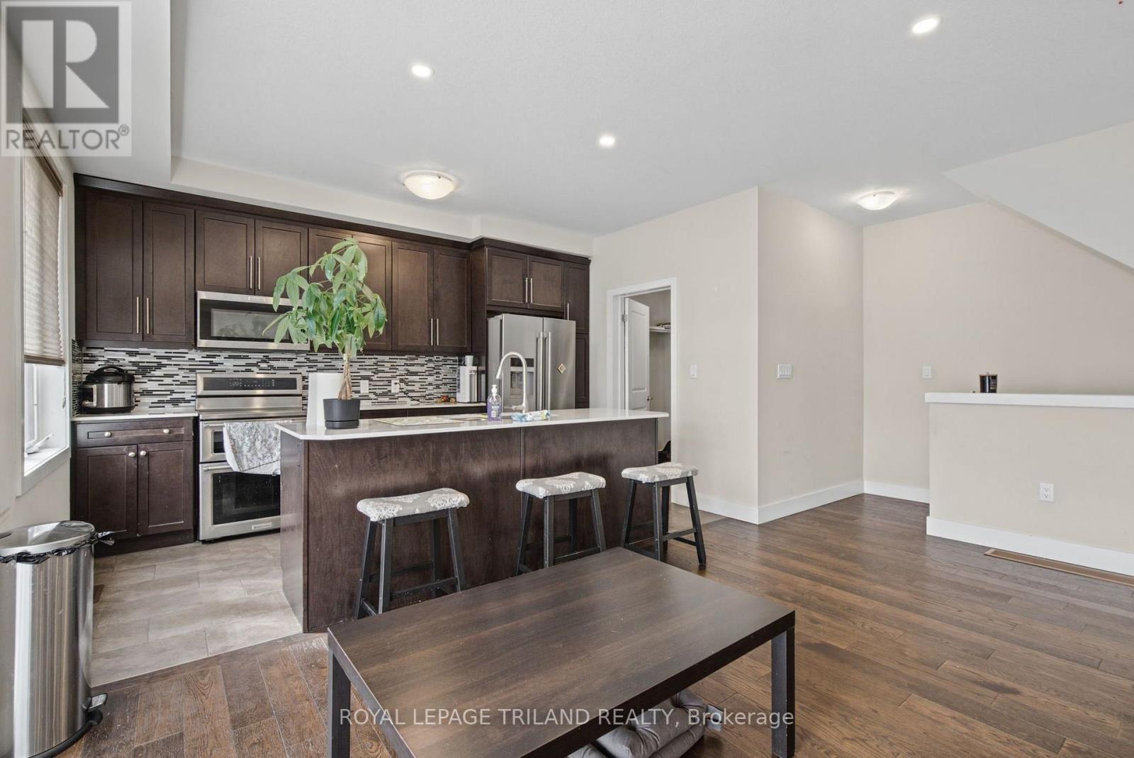 #10 1960 DALMAGARRY ROAD - 8