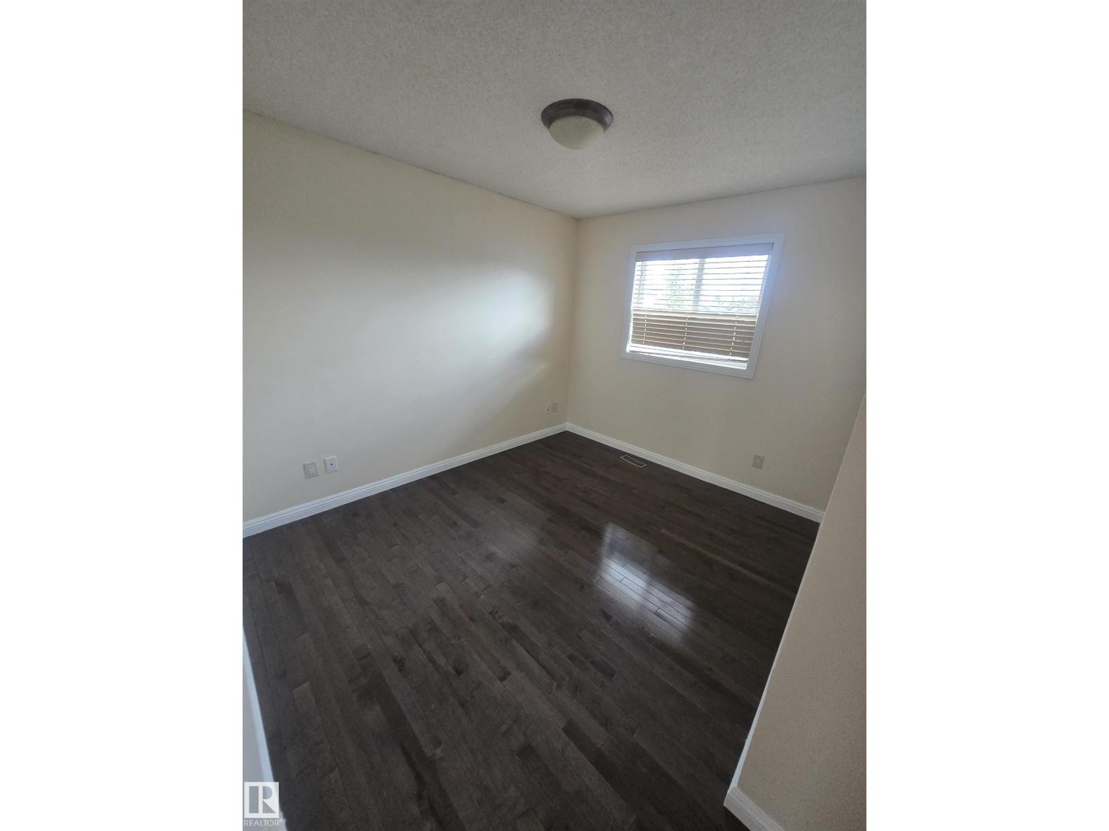 13812 149 AV NW - Image 26