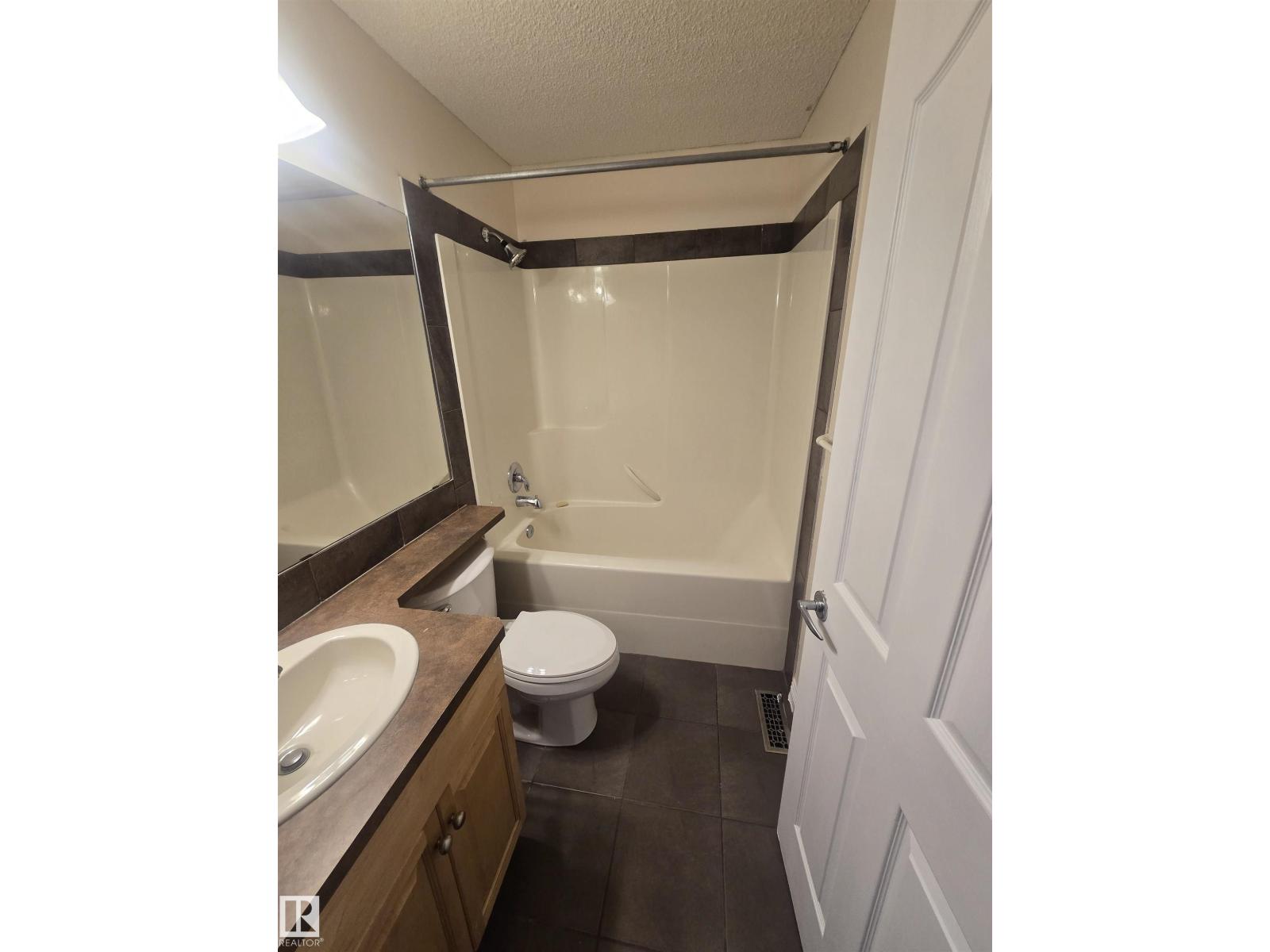 13812 149 AV NW - Image 28