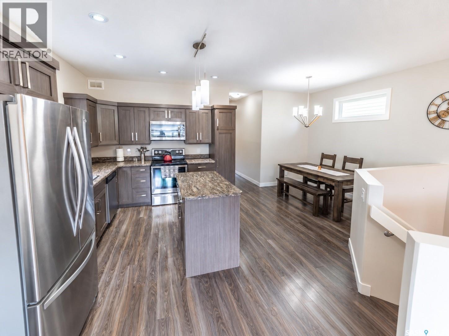 70 Brigham ROAD, Moose Jaw — photo 9