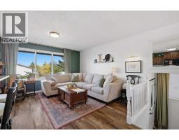 Kitchen - 3809 52 Avenue, Ponoka, AB T4J1C8 Photo 6