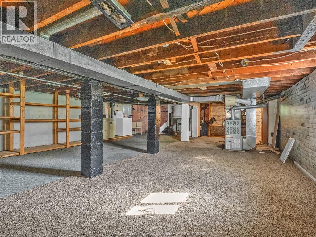 1396 Moy AVENUE - Image 26