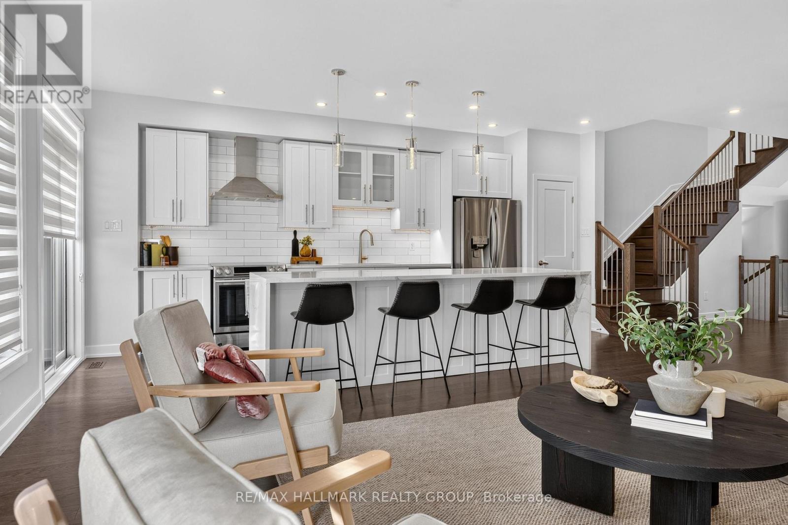 1033 HYDRANGEA AVENUE - Image 14