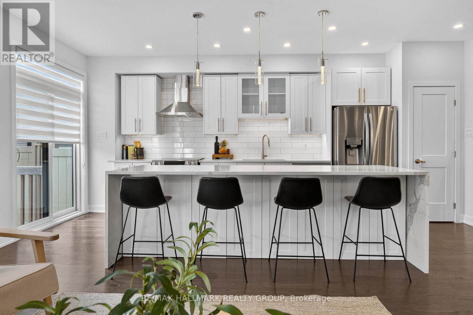 1033 HYDRANGEA AVENUE - 15