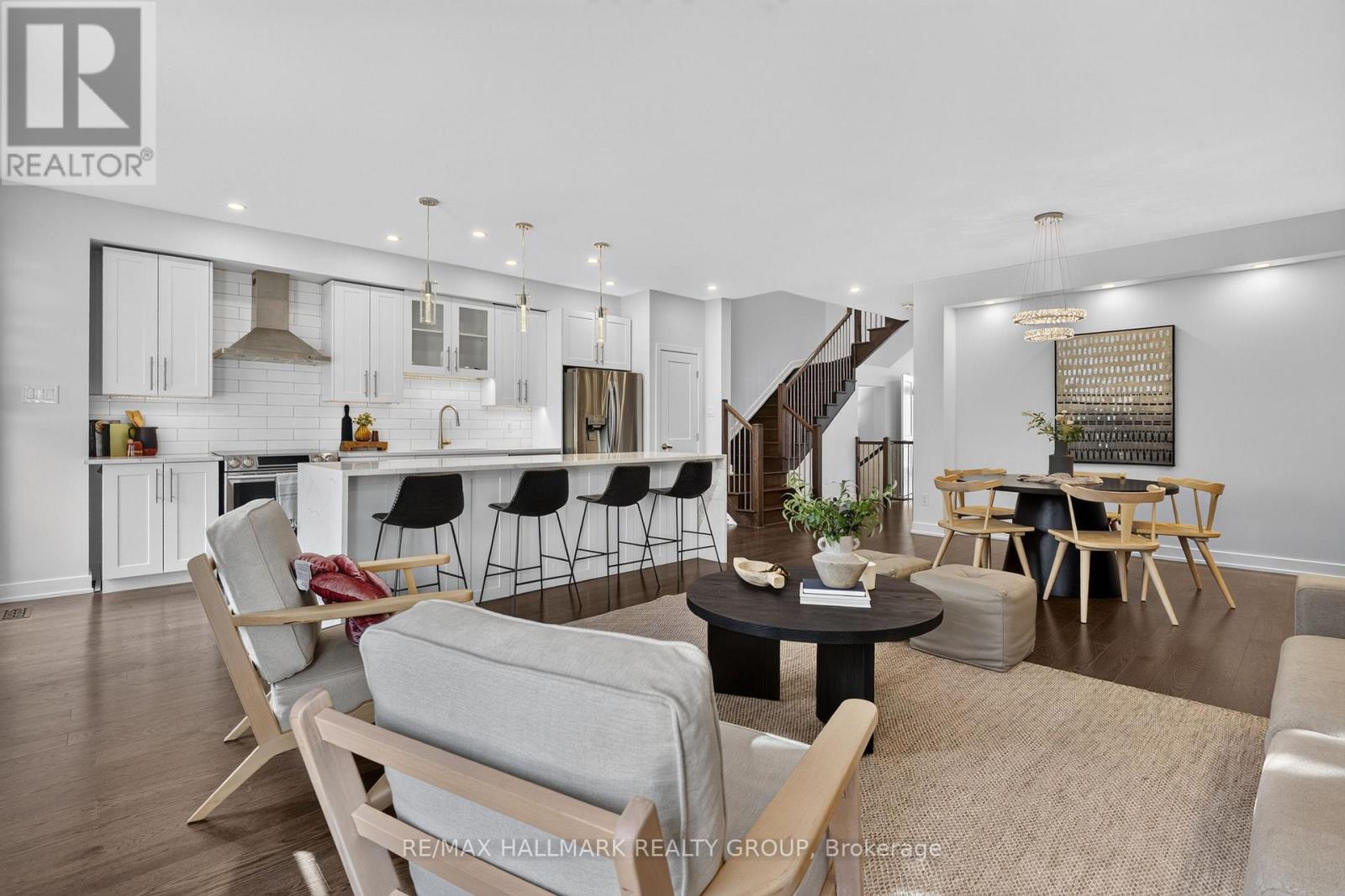 1033 HYDRANGEA AVENUE - Image 18
