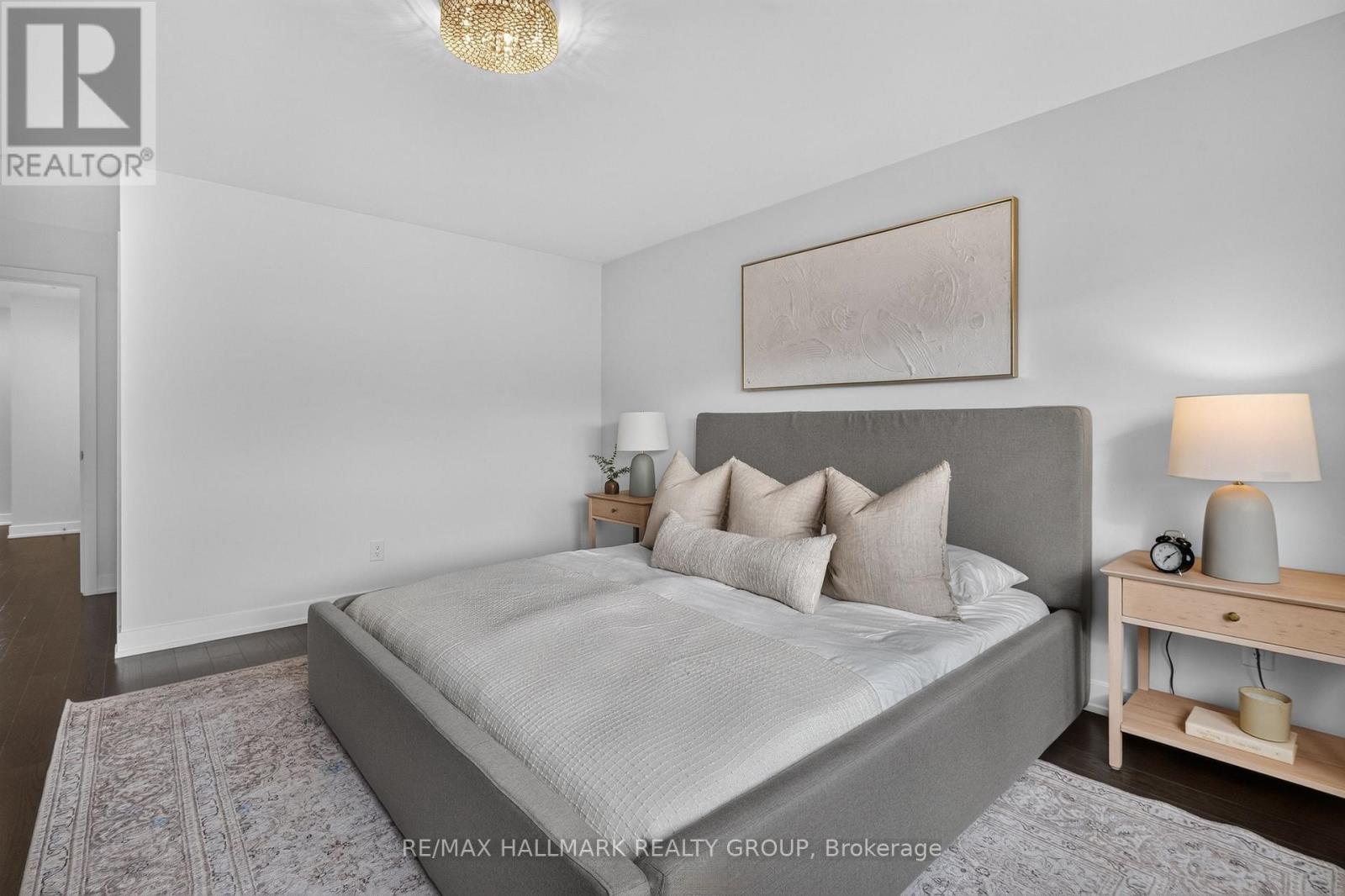 1033 HYDRANGEA AVENUE - 25