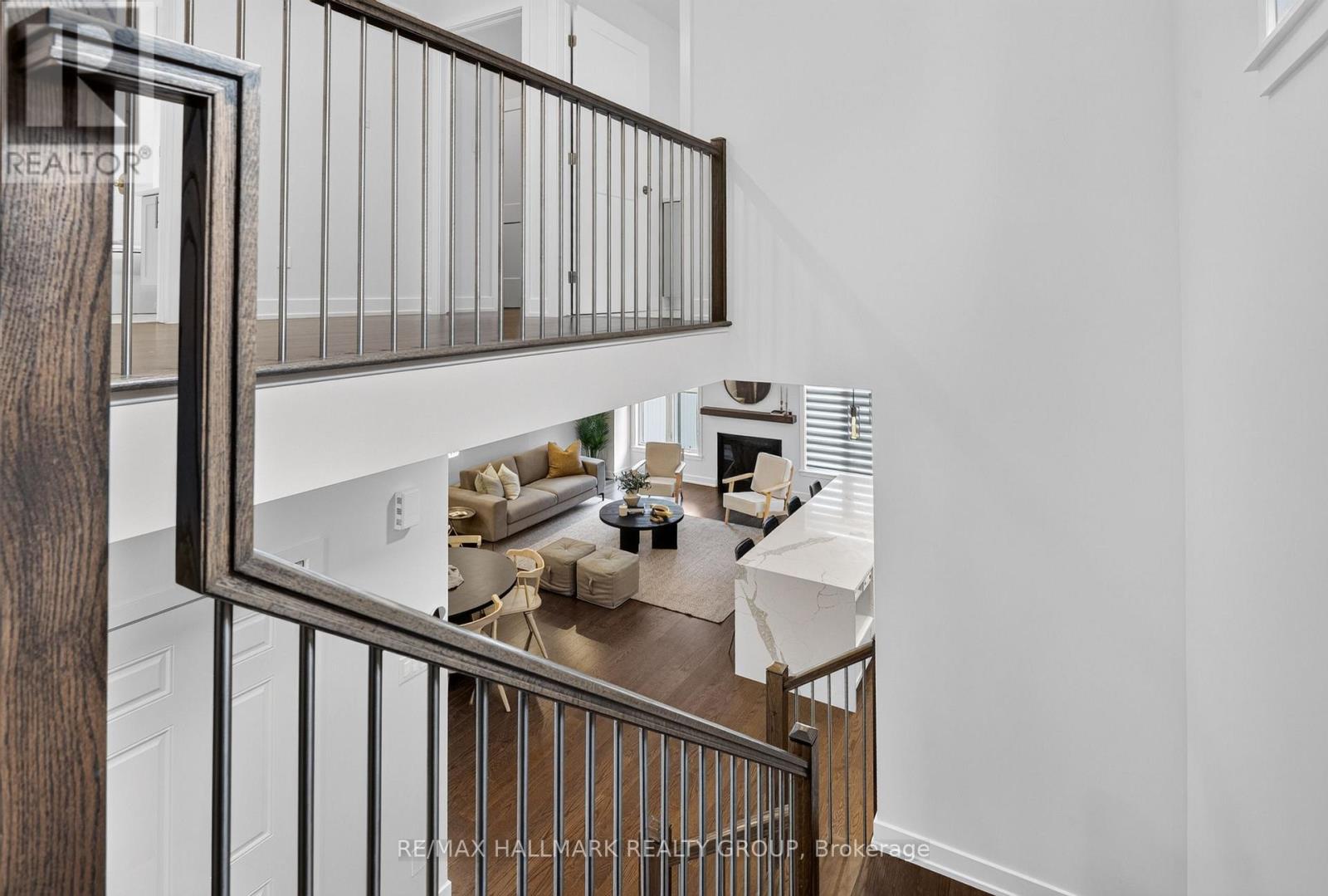 1033 HYDRANGEA AVENUE - 39