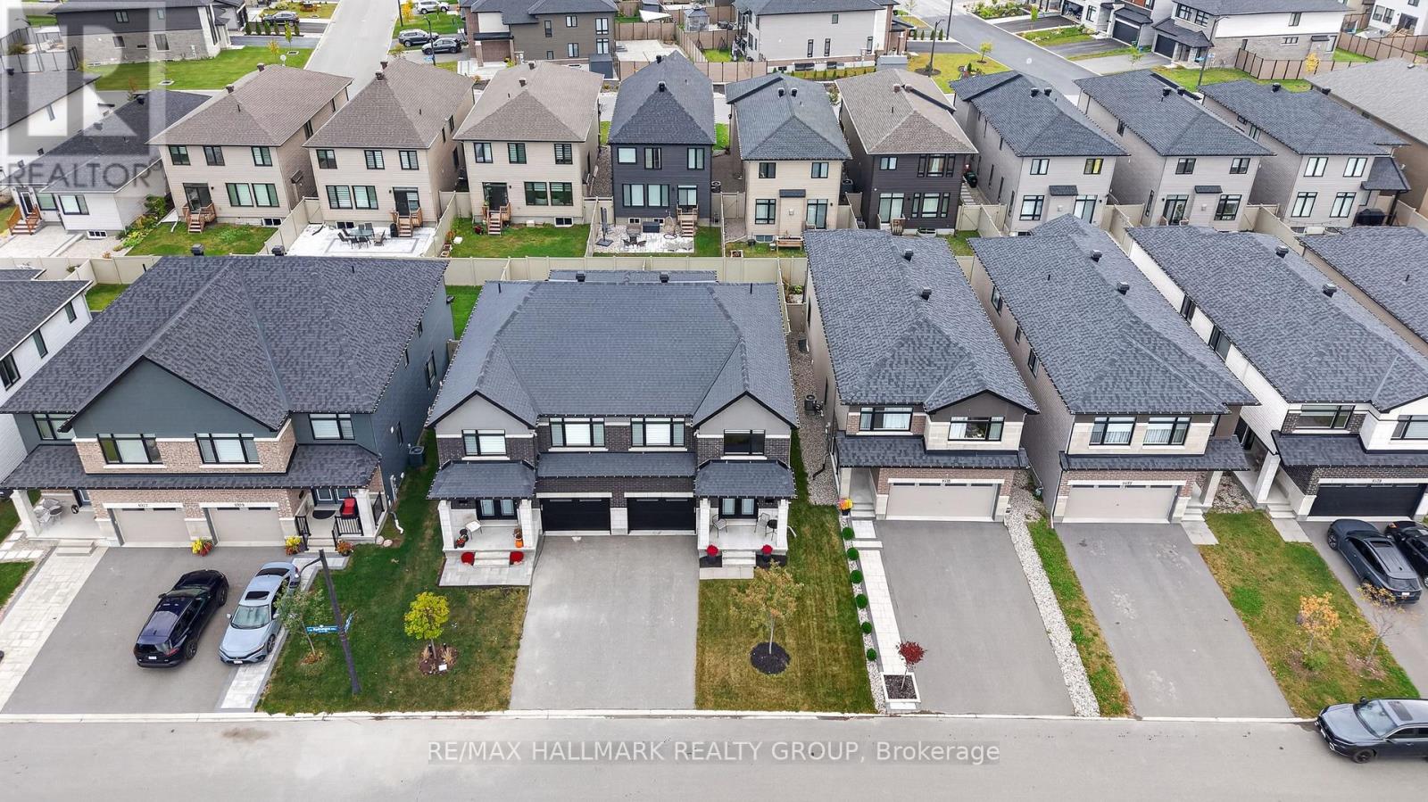 1033 HYDRANGEA AVENUE - 48