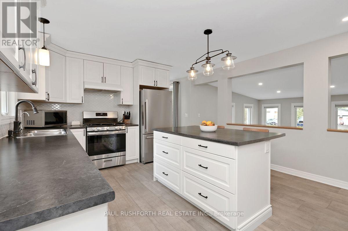 141 TORBOLTON STREET - 14