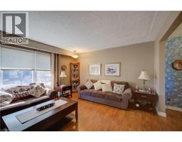 Primary Bedroom - 367 Fairview Drive, Brantford, ON N3R2X7 Photo 8