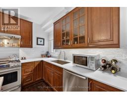 24 Bishop Street, Toronto, ON M5R1N2 Photo 15