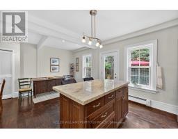 24 Bishop Street, Toronto, ON M5R1N2 Photo 18