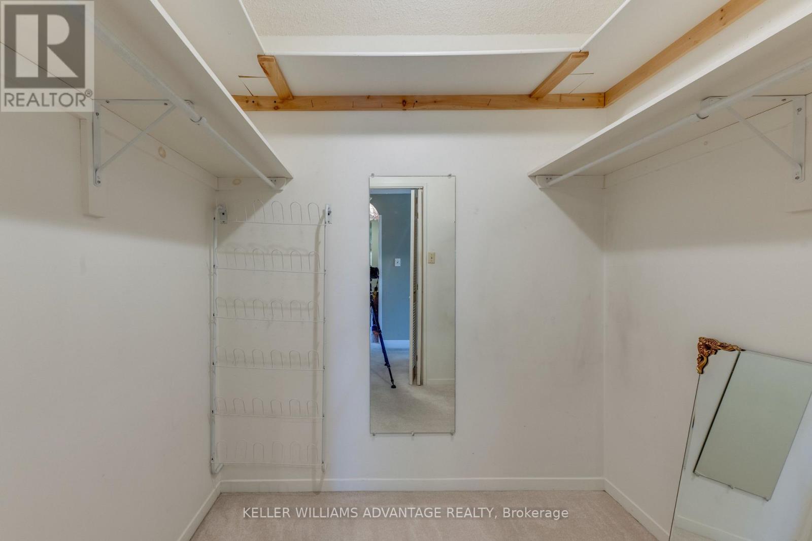 302- 75 Wynford Hts Crescent, Toronto, ON photo 20