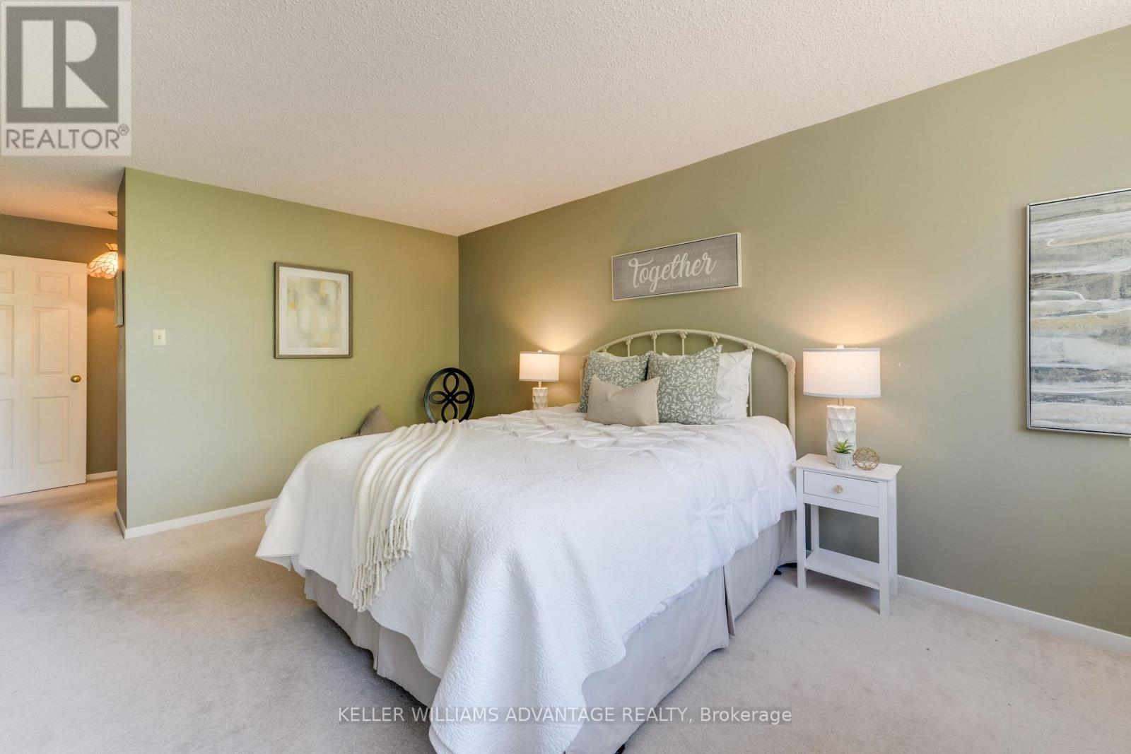 302- 75 Wynford Hts Crescent, Toronto, ON photo 22