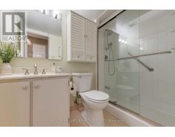 302 - 75 Wynford Hts Crescent, Toronto, ON M3C3H9 Photo 18