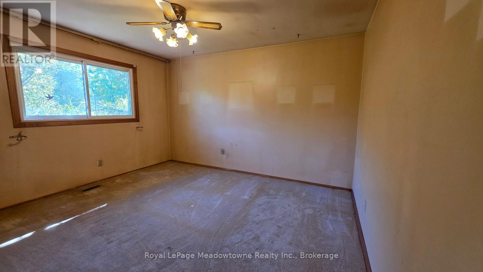4202 15 SIDE ROAD - 17