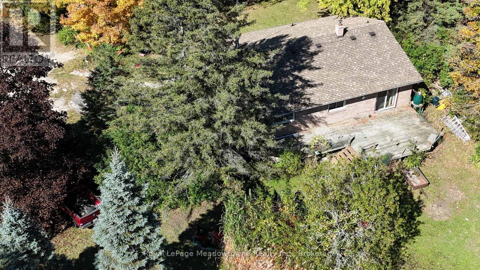 4202 15 SIDE ROAD - Image 28