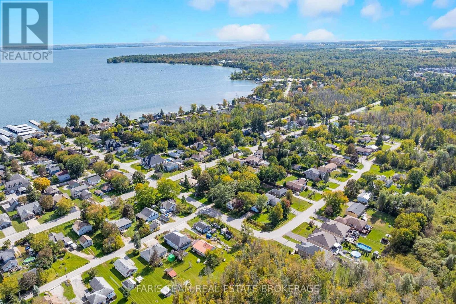 1020 EWART STREET - 44